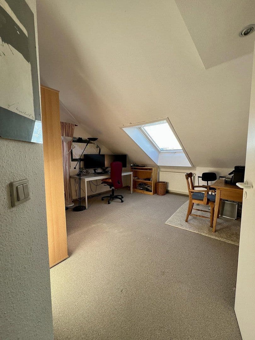 Predaj domu 264 m², pozemek 796 m², Schorndorf, Bádensko-Wurttembersko Predaj domu 264 m², pozemek 796 m², Schorndorf, Bádensko-Wurttembersko