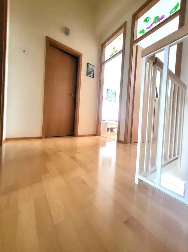 Predaj domu 110 m², pozemek 178 m², Schelmenäckerweg 16, Stuttgart, Bádensko-Wurttembersko Predaj domu 110 m², pozemek 178 m², Schelmenäckerweg 16, Stuttgart, Bádensko-Wurttembersko