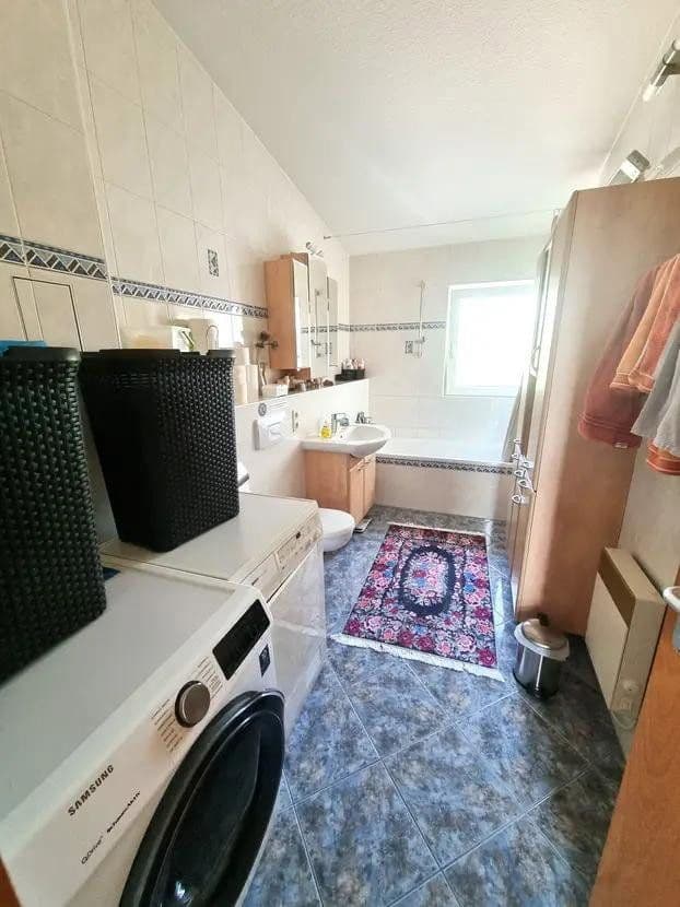 Predaj domu 110 m², pozemek 178 m², Schelmenäckerweg 16, Stuttgart, Bádensko-Wurttembersko Predaj domu 110 m², pozemek 178 m², Schelmenäckerweg 16, Stuttgart, Bádensko-Wurttembersko