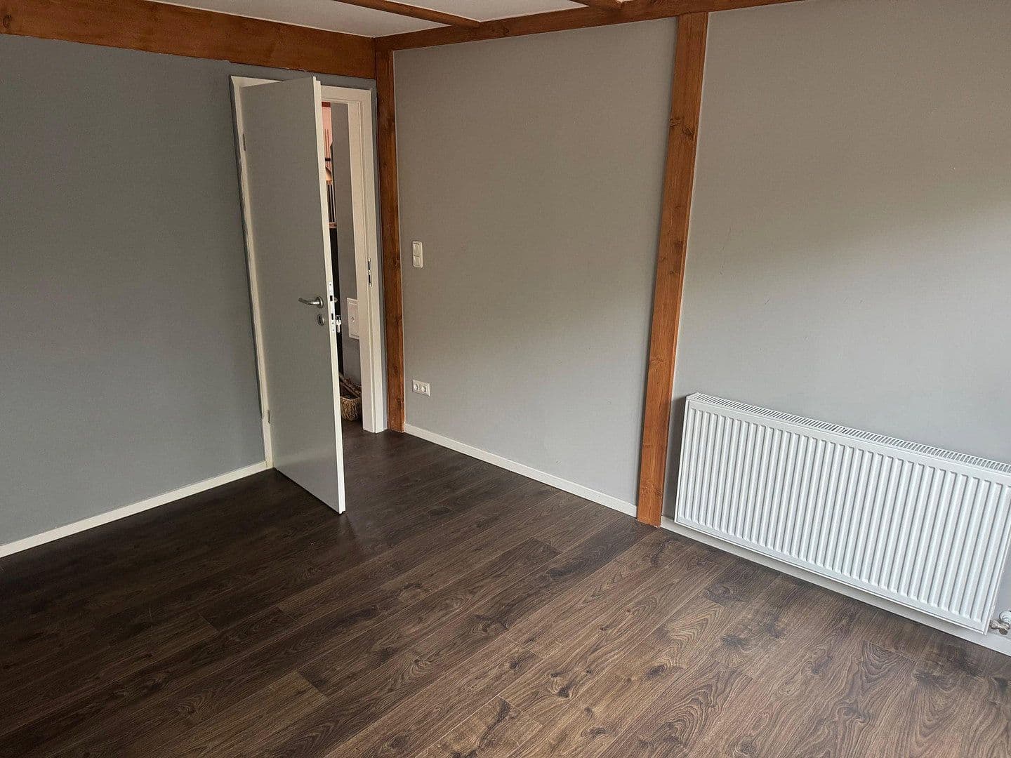 Prenájom domu 126 m², pozemek 526 m², Reinickendorf, Berlín Prenájom domu 126 m², pozemek 526 m², Reinickendorf, Berlín