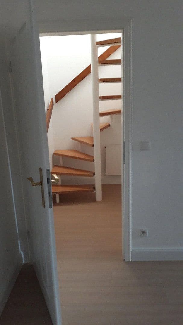 Predaj bytu 4-izbový 100 m², Am Rehgraben 5, Nuthetal, Brandenbursko Predaj bytu 4-izbový 100 m², Am Rehgraben 5, Nuthetal, Brandenbursko