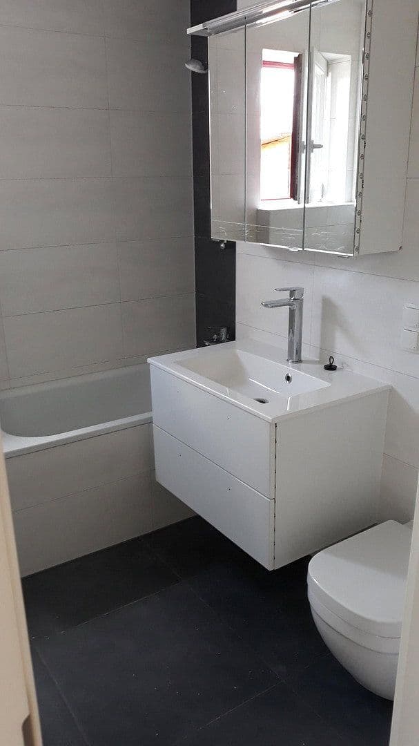 Predaj bytu 4-izbový 100 m², Am Rehgraben 5, Nuthetal, Brandenbursko Predaj bytu 4-izbový 100 m², Am Rehgraben 5, Nuthetal, Brandenbursko