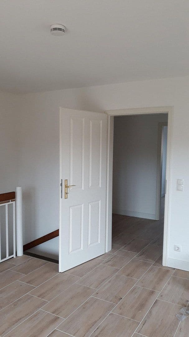 Predaj bytu 4-izbový 100 m², Am Rehgraben 5, Nuthetal, Brandenbursko Predaj bytu 4-izbový 100 m², Am Rehgraben 5, Nuthetal, Brandenbursko