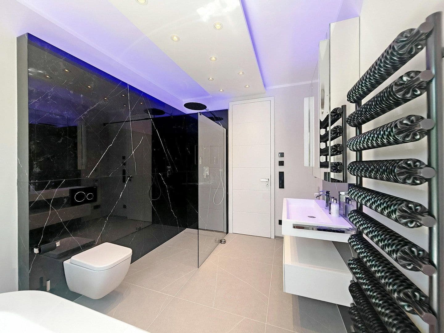 Predaj bytu 4-izbový 162 m², München, Bavorsko Predaj bytu 4-izbový 162 m², München, Bavorsko