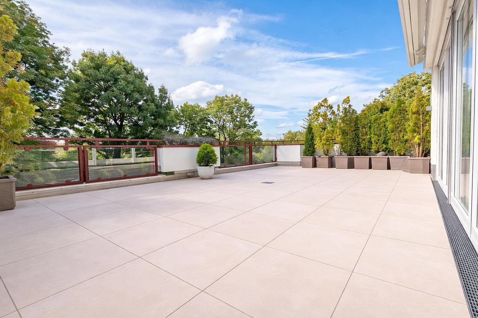 Predaj bytu 4-izbový 162 m², München, Bavorsko Predaj bytu 4-izbový 162 m², München, Bavorsko