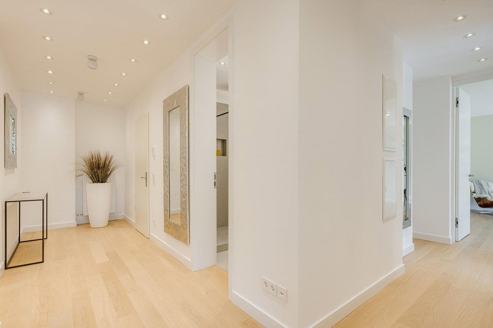 Predaj bytu 4-izbový 162 m², München, Bavorsko Predaj bytu 4-izbový 162 m², München, Bavorsko