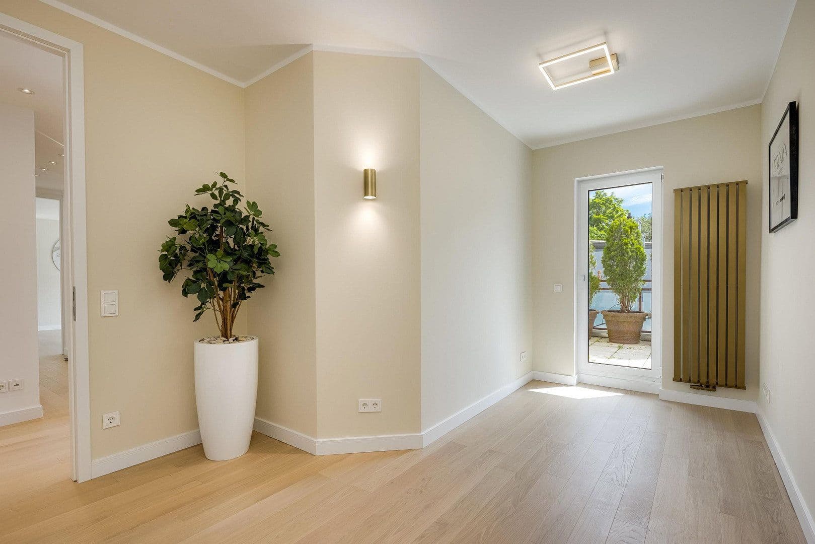 Predaj bytu 4-izbový 162 m², München, Bavorsko Predaj bytu 4-izbový 162 m², München, Bavorsko