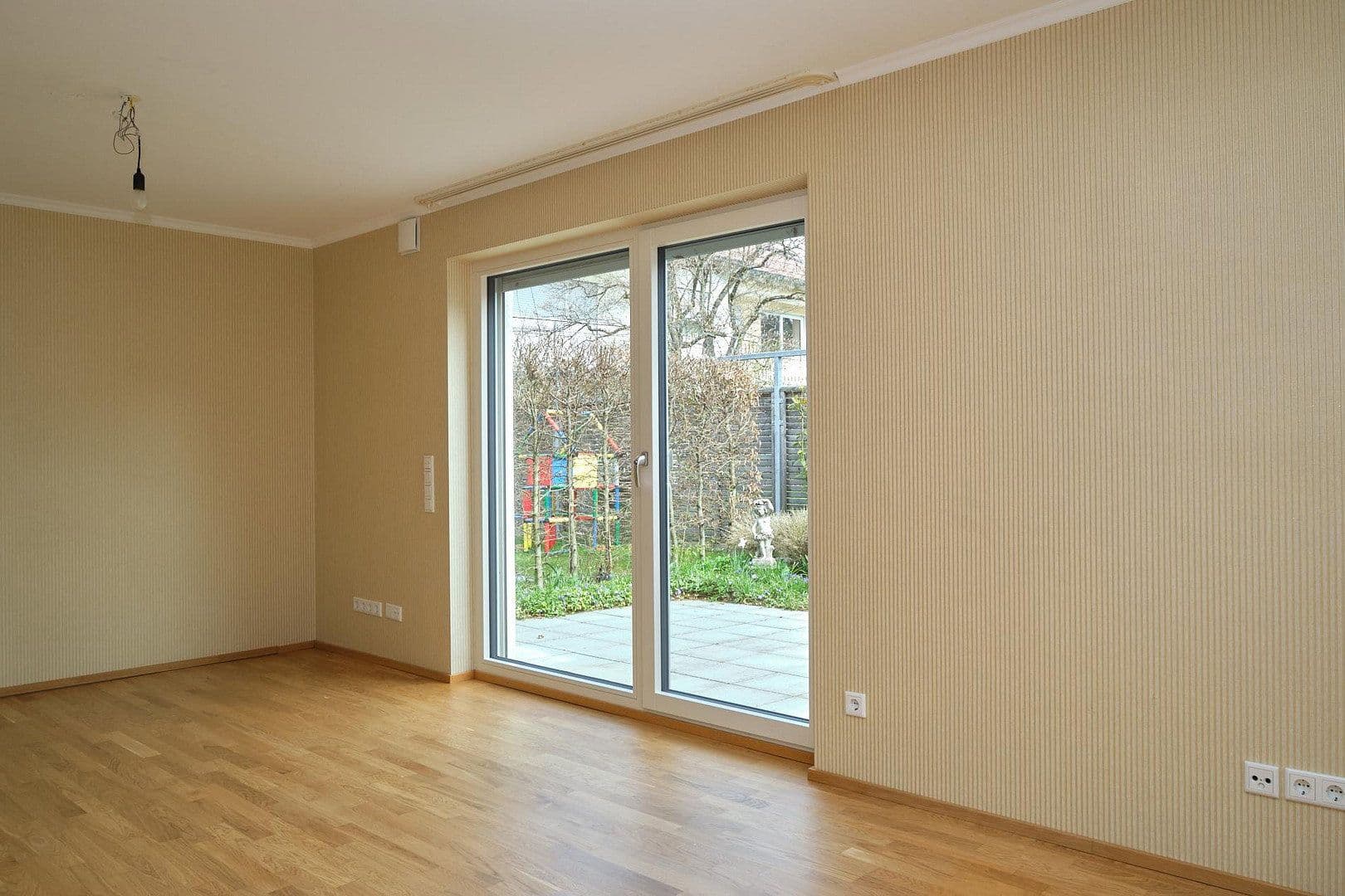 Predaj bytu 2-izbový 66 m², Maxhofstraße 61, München, Bavorsko Predaj bytu 2-izbový 66 m², Maxhofstraße 61, München, Bavorsko