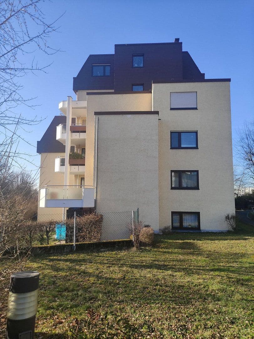 Predaj bytu 3-izbový 92 m², Stettiner Str. 25, Korntal-Münchingen, Bádensko-Wurttembersko Predaj bytu 3-izbový 92 m², Stettiner Str. 25, Korntal-Münchingen, Bádensko-Wurttembersko