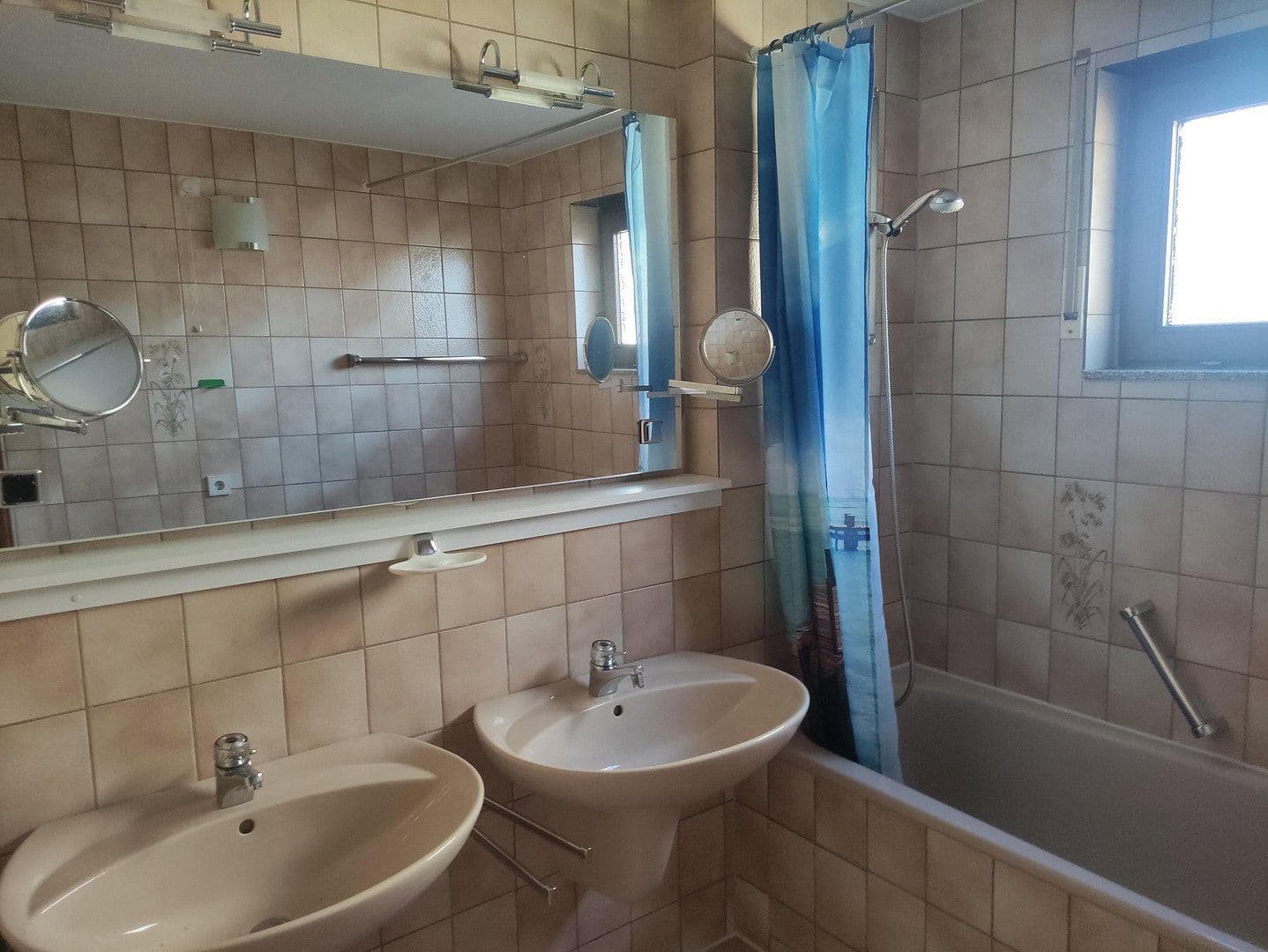 Predaj bytu 3-izbový 92 m², Stettiner Str. 25, Korntal-Münchingen, Bádensko-Wurttembersko Predaj bytu 3-izbový 92 m², Stettiner Str. 25, Korntal-Münchingen, Bádensko-Wurttembersko