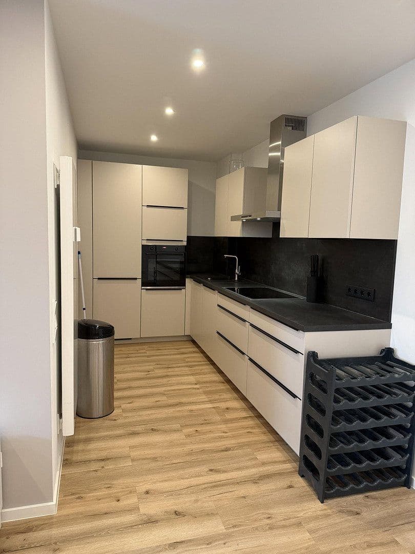 Prenájom bytu 2-izbový 79 m², Rathausstraße 7, Hofheim am Taunus, Hesensko Prenájom bytu 2-izbový 79 m², Rathausstraße 7, Hofheim am Taunus, Hesensko