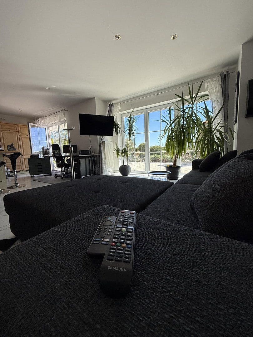 Prenájom bytu 2-izbový 60 m², Haundorf, Bavorsko Prenájom bytu 2-izbový 60 m², Haundorf, Bavorsko
