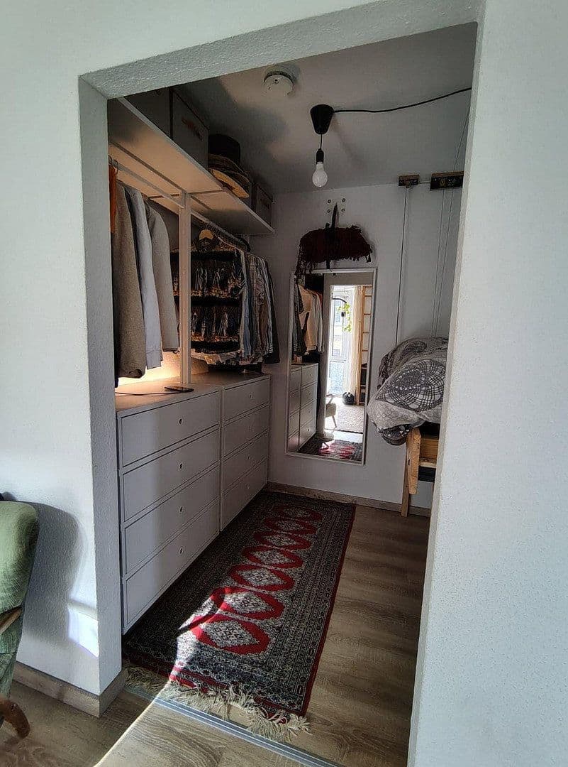 Prenájom bytu 1-izbový 43 m², Hattingerstr. 572, Bochum, Severné Porýnie - Westfálsko Prenájom bytu 1-izbový 43 m², Hattingerstr. 572, Bochum, Severné Porýnie - Westfálsko