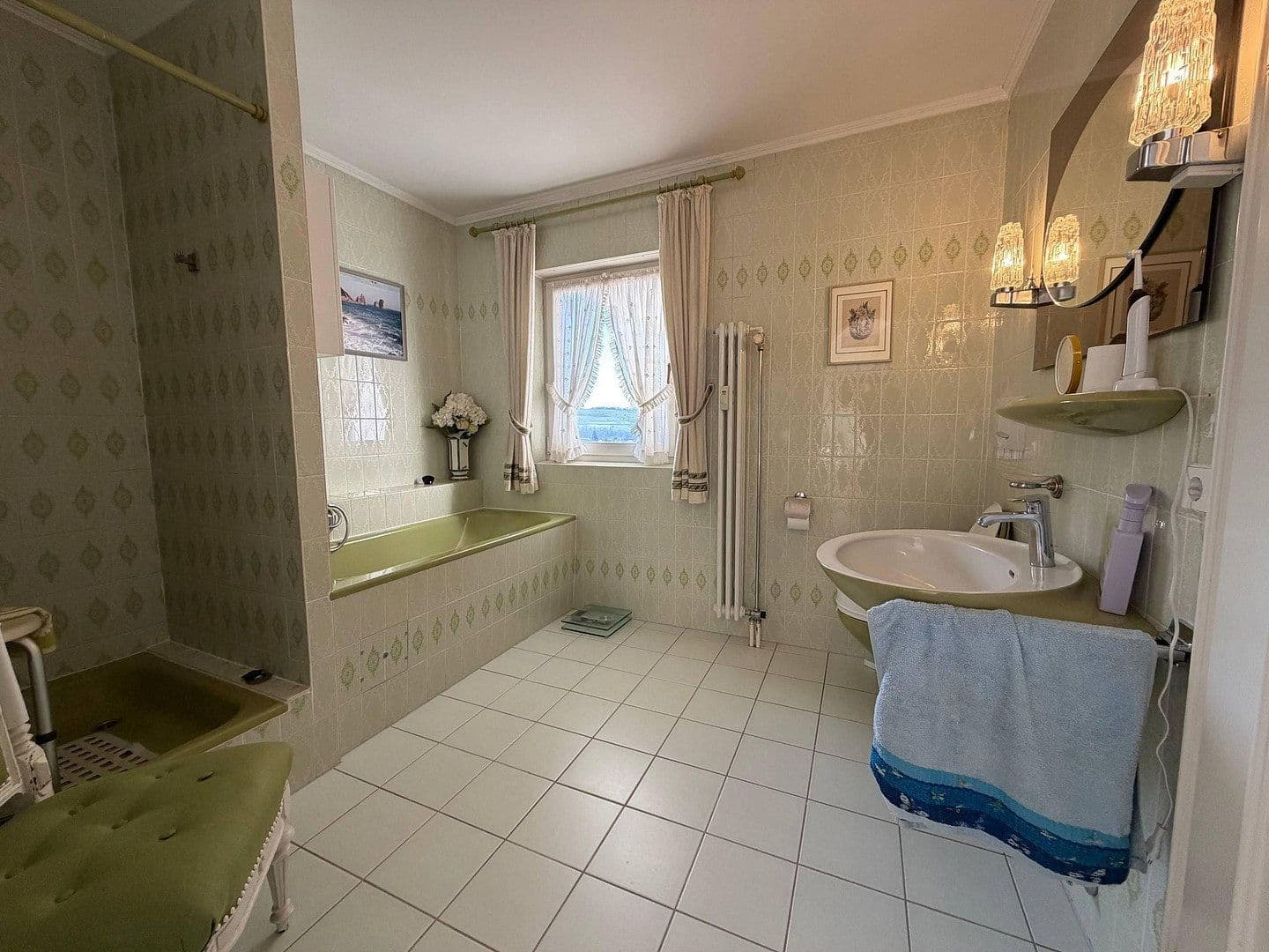 Predaj bytu 2-izbový 96 m², Danzigerstraße 24, Lörrach, Bádensko-Wurttembersko Predaj bytu 2-izbový 96 m², Danzigerstraße 24, Lörrach, Bádensko-Wurttembersko