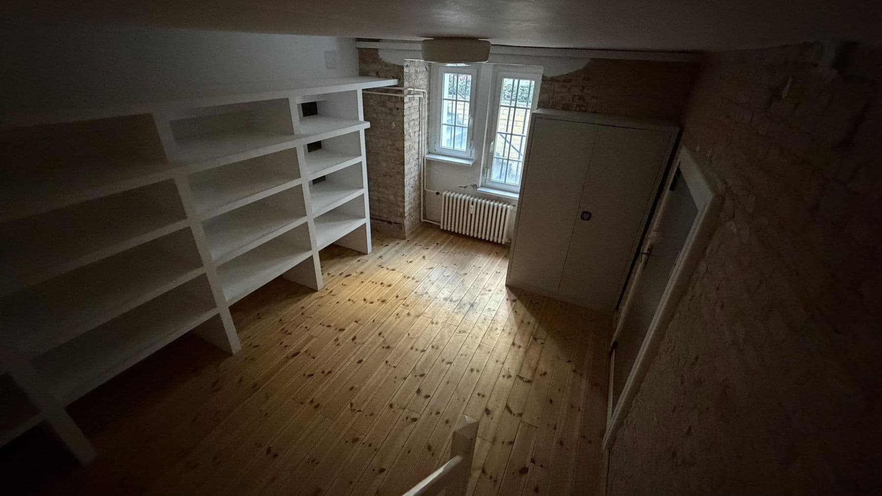 Predaj bytu 5-izbový 193 m², Berlin, Berlín Predaj bytu 5-izbový 193 m², Berlin, Berlín