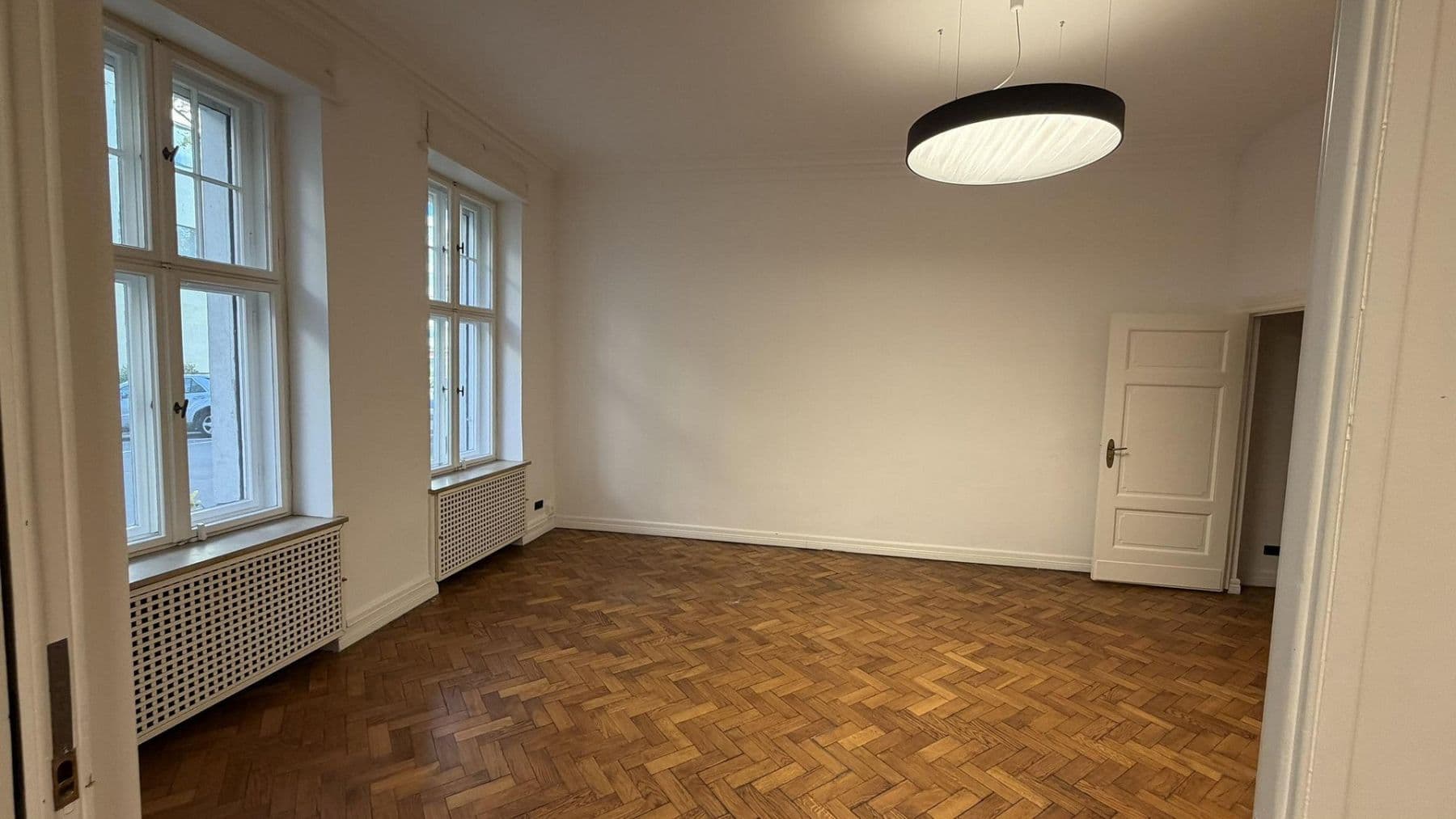 Predaj bytu 5-izbový 193 m², Berlin, Berlín Predaj bytu 5-izbový 193 m², Berlin, Berlín