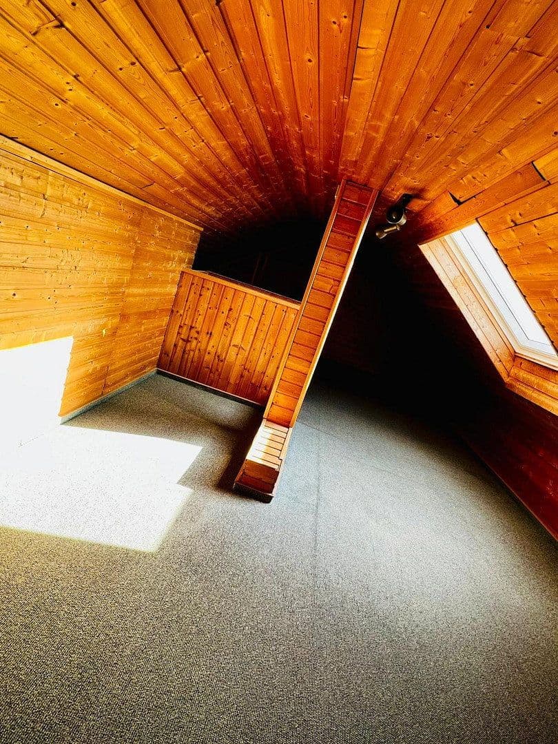 Prenájom bytu 3-izbový 70 m², Sperberstraße 18, Leichlingen, Severné Porýnie - Westfálsko Prenájom bytu 3-izbový 70 m², Sperberstraße 18, Leichlingen, Severné Porýnie - Westfálsko