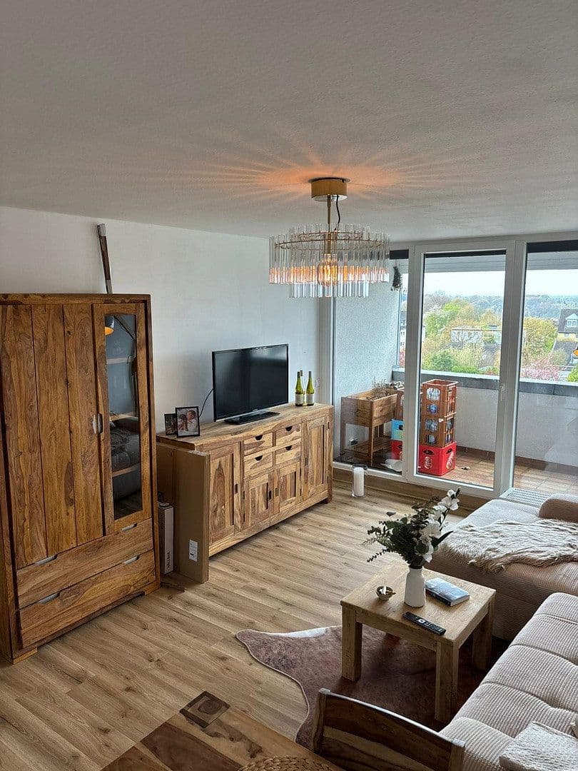 Prenájom bytu 3-izbový 70 m², Sperberstraße 18, Leichlingen, Severné Porýnie - Westfálsko Prenájom bytu 3-izbový 70 m², Sperberstraße 18, Leichlingen, Severné Porýnie - Westfálsko