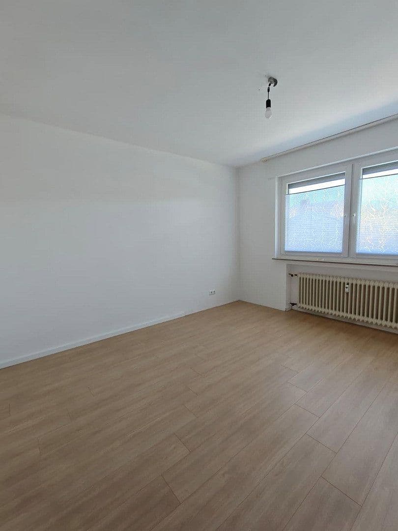 Prenájom bytu 2-izbový 63 m², Siegen, Severné Porýnie - Westfálsko Prenájom bytu 2-izbový 63 m², Siegen, Severné Porýnie - Westfálsko