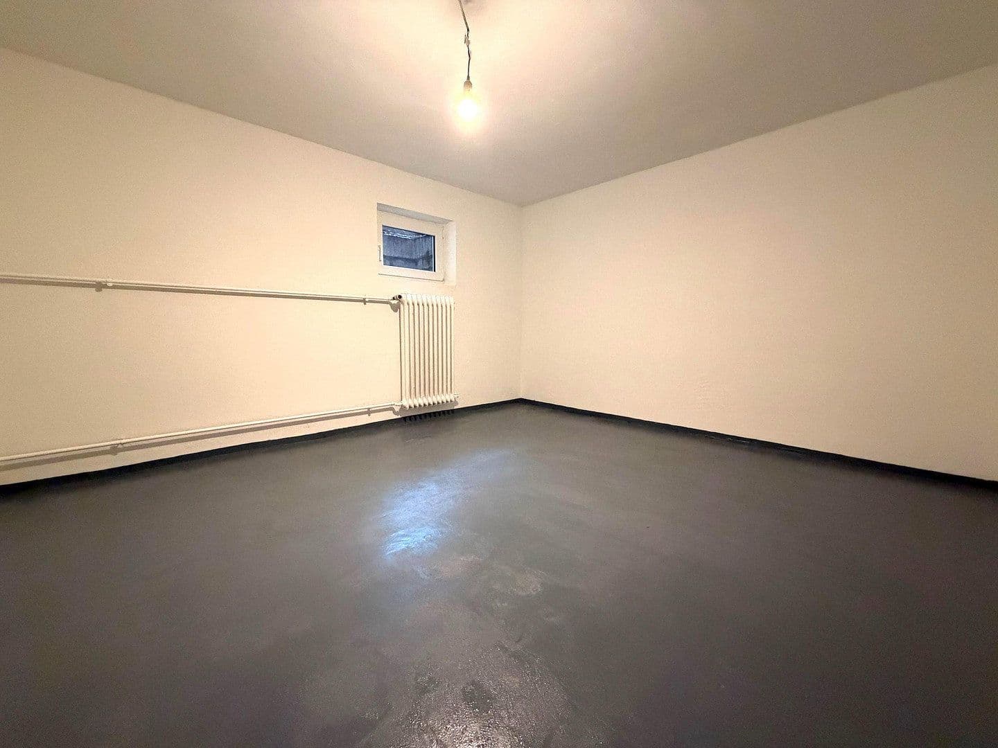 Prenájom domu 110 m², pozemek 280 m², Sudetenstr. 6/1, Bretten, Bádensko-Wurttembersko Prenájom domu 110 m², pozemek 280 m², Sudetenstr. 6/1, Bretten, Bádensko-Wurttembersko