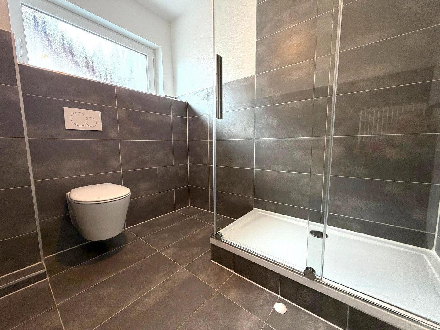 Prenájom domu 110 m², pozemek 280 m², Sudetenstr. 6/1, Bretten, Bádensko-Wurttembersko Prenájom domu 110 m², pozemek 280 m², Sudetenstr. 6/1, Bretten, Bádensko-Wurttembersko