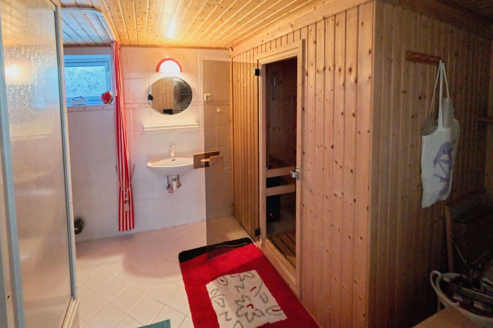 Predaj domu 110 m², pozemek 618 m², Haseldorf, Šlezvicko-Holštajnsko Predaj domu 110 m², pozemek 618 m², Haseldorf, Šlezvicko-Holštajnsko