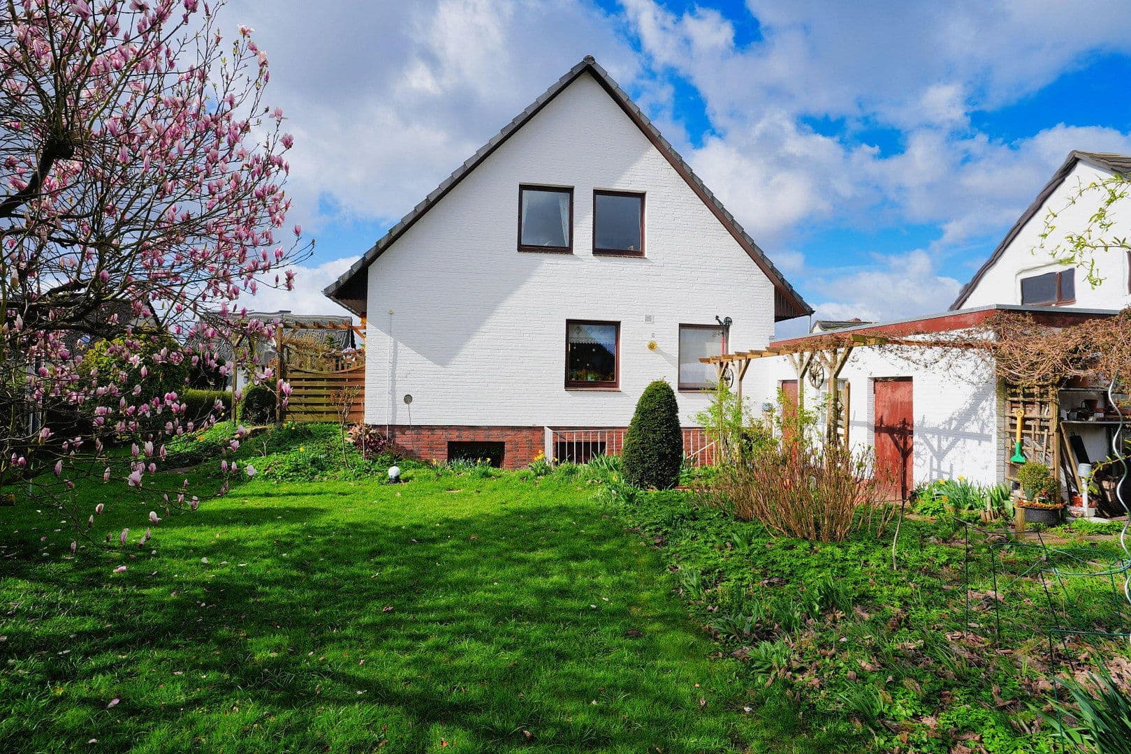 Predaj domu 110 m², pozemek 618 m², Haseldorf, Šlezvicko-Holštajnsko Predaj domu 110 m², pozemek 618 m², Haseldorf, Šlezvicko-Holštajnsko