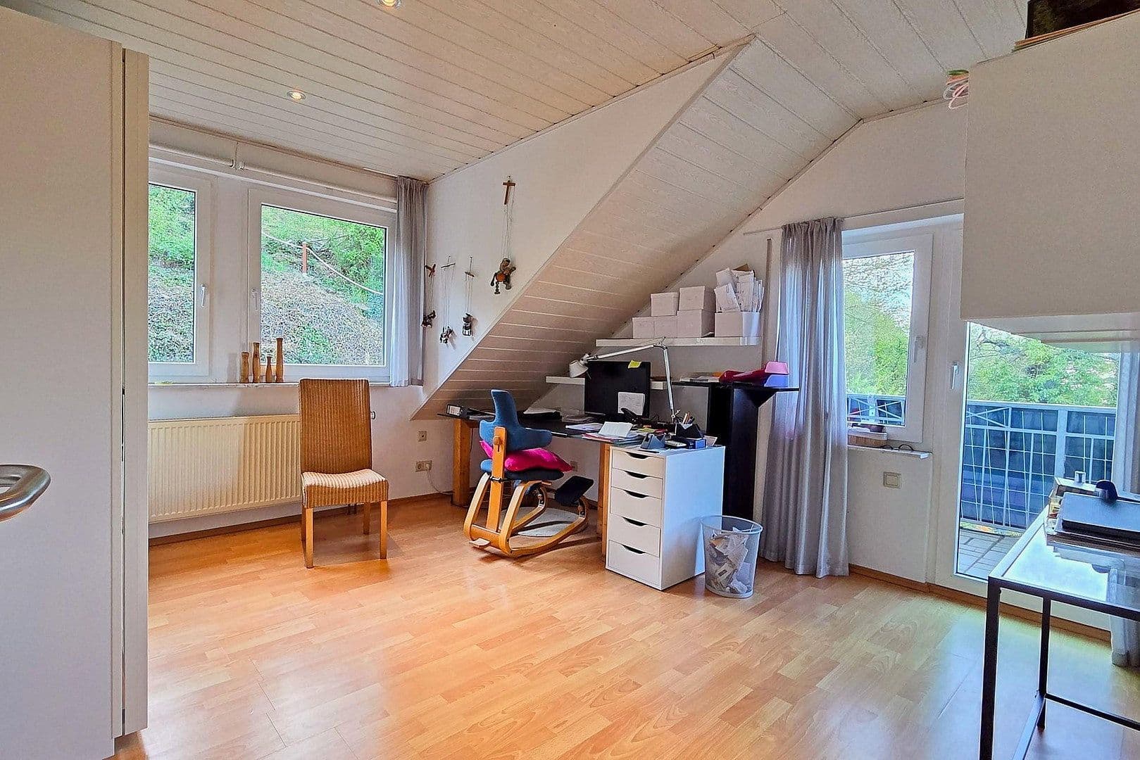 Predaj domu 241 m², pozemek 1.127 m², Braubach, Porýnie-Falcko Predaj domu 241 m², pozemek 1.127 m², Braubach, Porýnie-Falcko