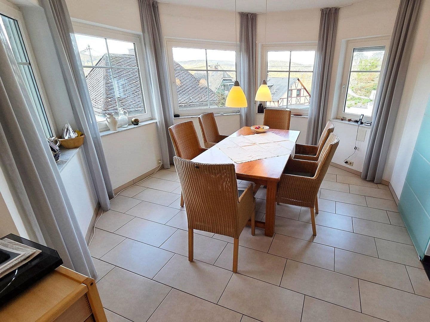 Predaj domu 241 m², pozemek 1.127 m², Braubach, Porýnie-Falcko Predaj domu 241 m², pozemek 1.127 m², Braubach, Porýnie-Falcko