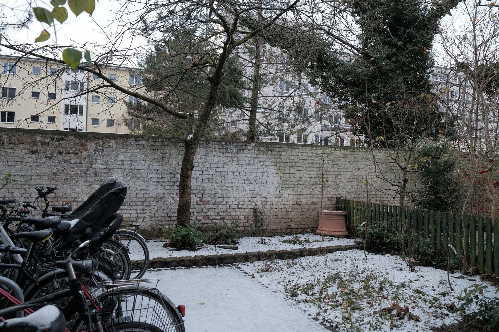 Predaj bytu 3-izbový 77 m², Berlin, Berlín Predaj bytu 3-izbový 77 m², Berlin, Berlín