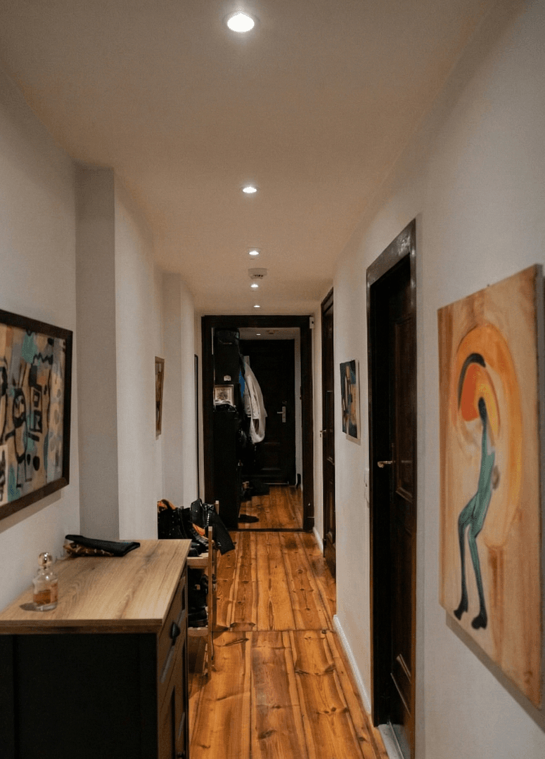 Predaj bytu 3-izbový 77 m², Berlin, Berlín Predaj bytu 3-izbový 77 m², Berlin, Berlín