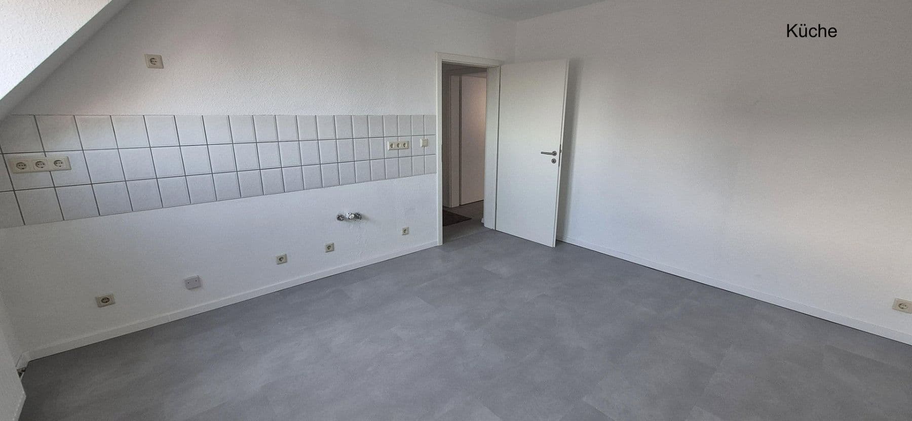 Prenájom bytu 3-izbový 83 m², Von-der-Mark-Str. 37, Duisburg, Severné Porýnie - Westfálsko Prenájom bytu 3-izbový 83 m², Von-der-Mark-Str. 37, Duisburg, Severné Porýnie - Westfálsko