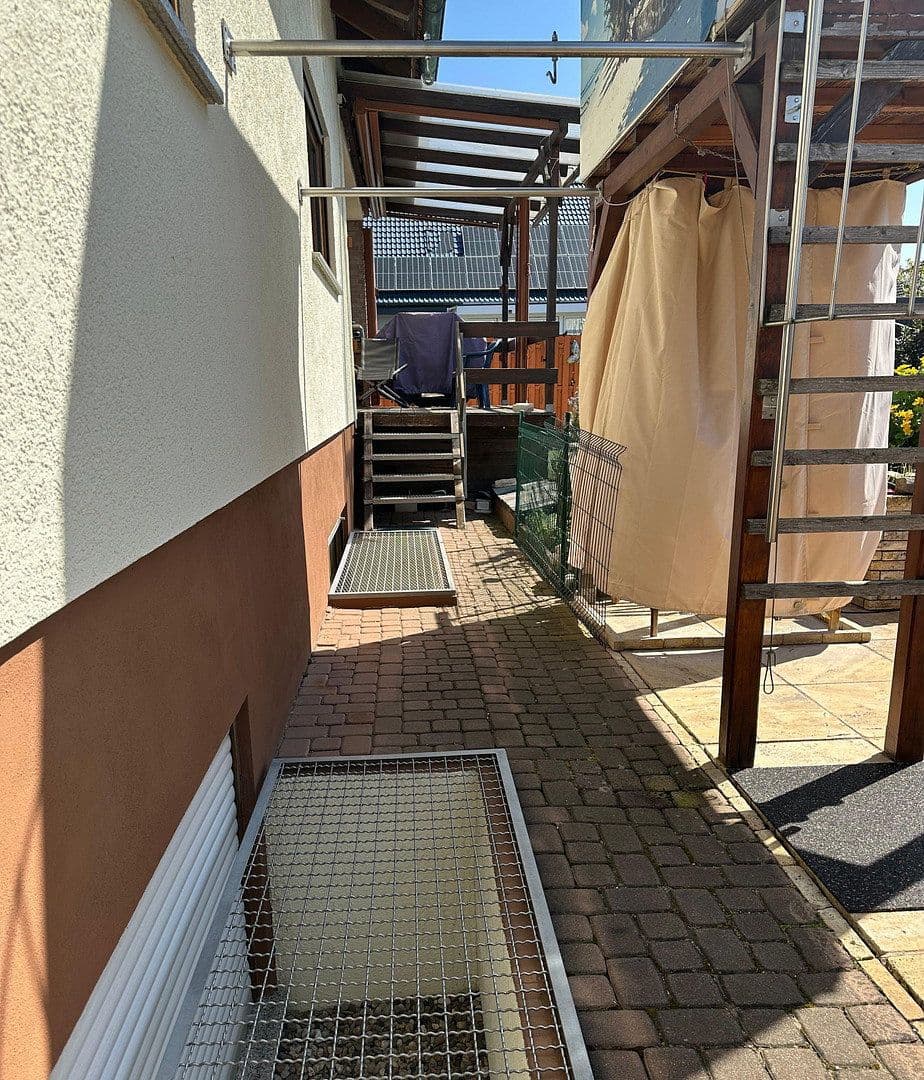 Predaj domu 186 m², pozemek 473 m², Germersheim, Porýnie-Falcko Predaj domu 186 m², pozemek 473 m², Germersheim, Porýnie-Falcko