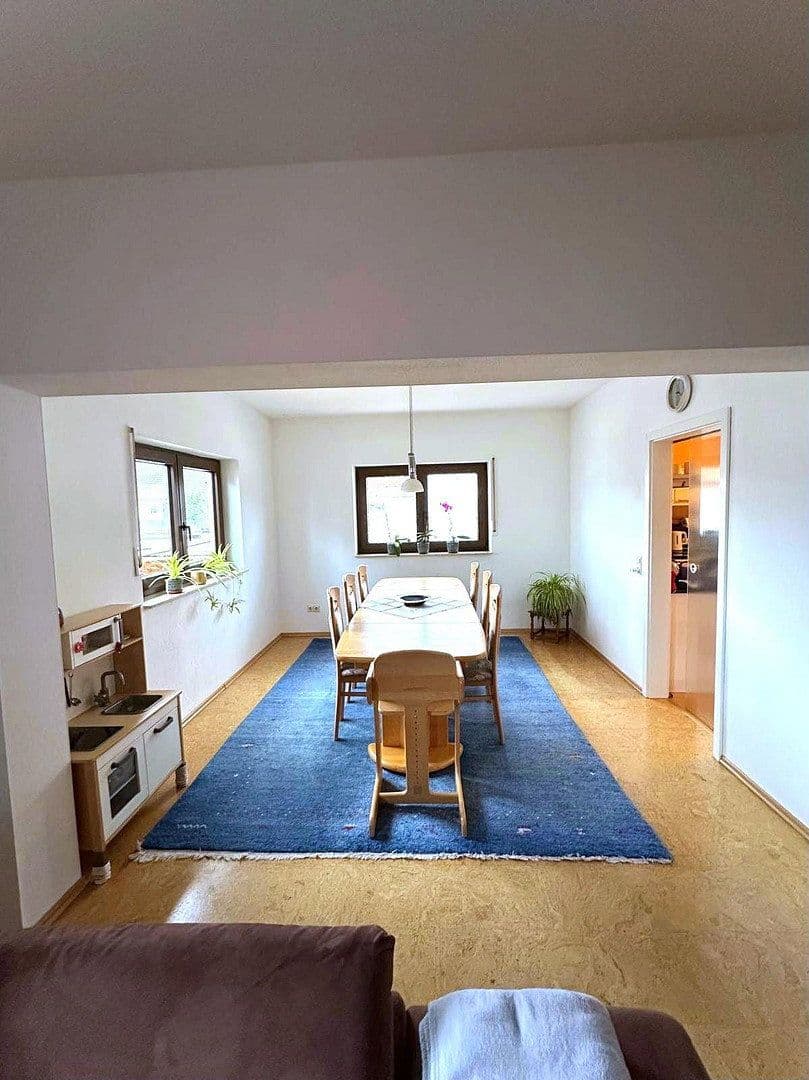 Predaj domu 186 m², pozemek 473 m², Germersheim, Porýnie-Falcko Predaj domu 186 m², pozemek 473 m², Germersheim, Porýnie-Falcko