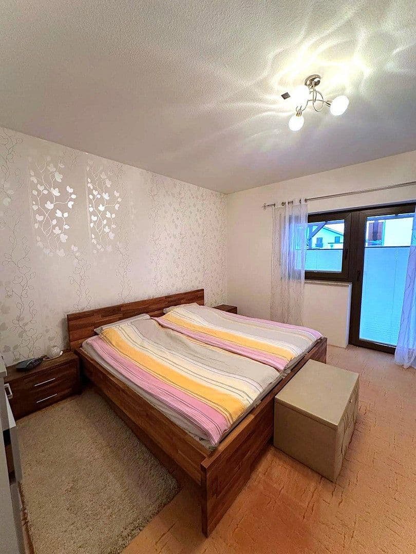 Predaj domu 186 m², pozemek 473 m², Germersheim, Porýnie-Falcko Predaj domu 186 m², pozemek 473 m², Germersheim, Porýnie-Falcko