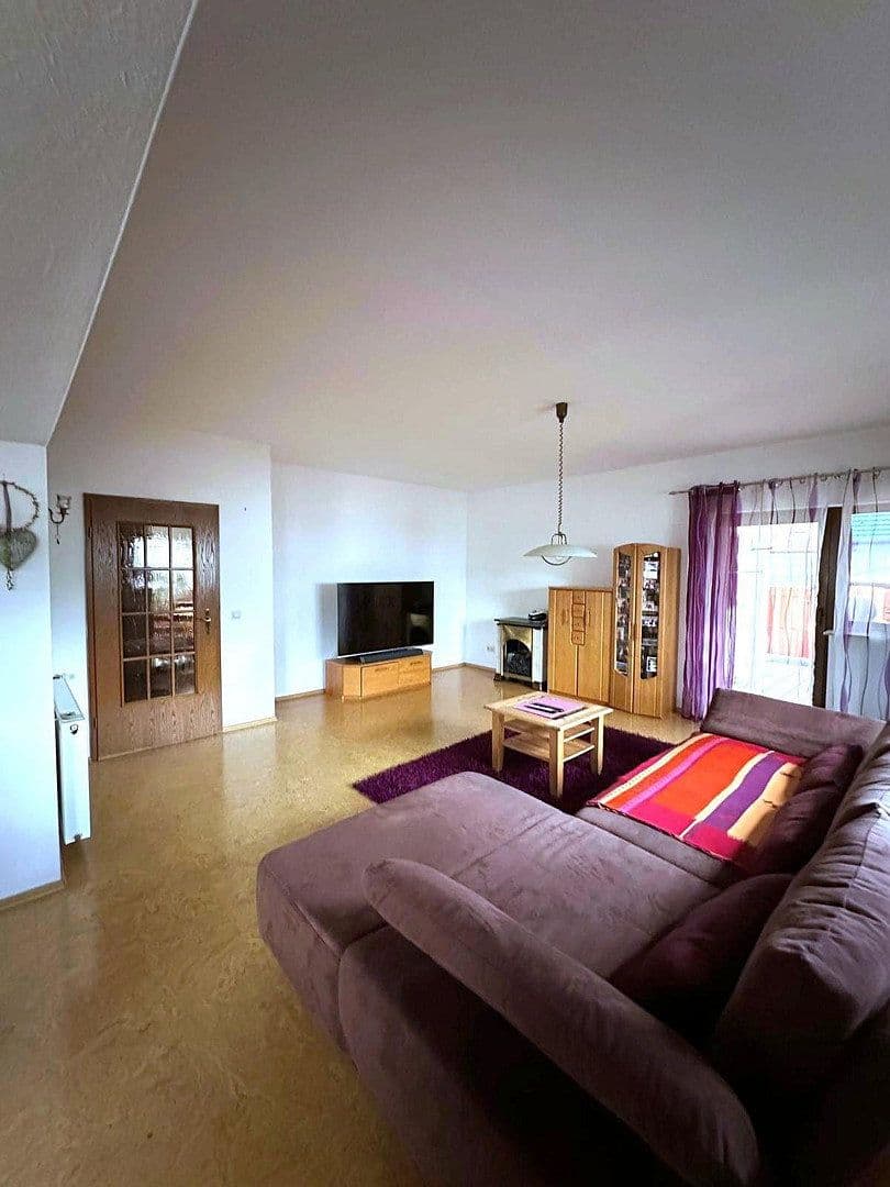 Predaj domu 186 m², pozemek 473 m², Germersheim, Porýnie-Falcko Predaj domu 186 m², pozemek 473 m², Germersheim, Porýnie-Falcko