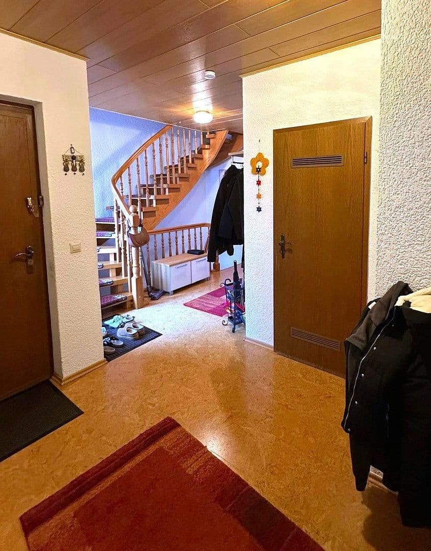 Predaj domu 186 m², pozemek 473 m², Germersheim, Porýnie-Falcko Predaj domu 186 m², pozemek 473 m², Germersheim, Porýnie-Falcko