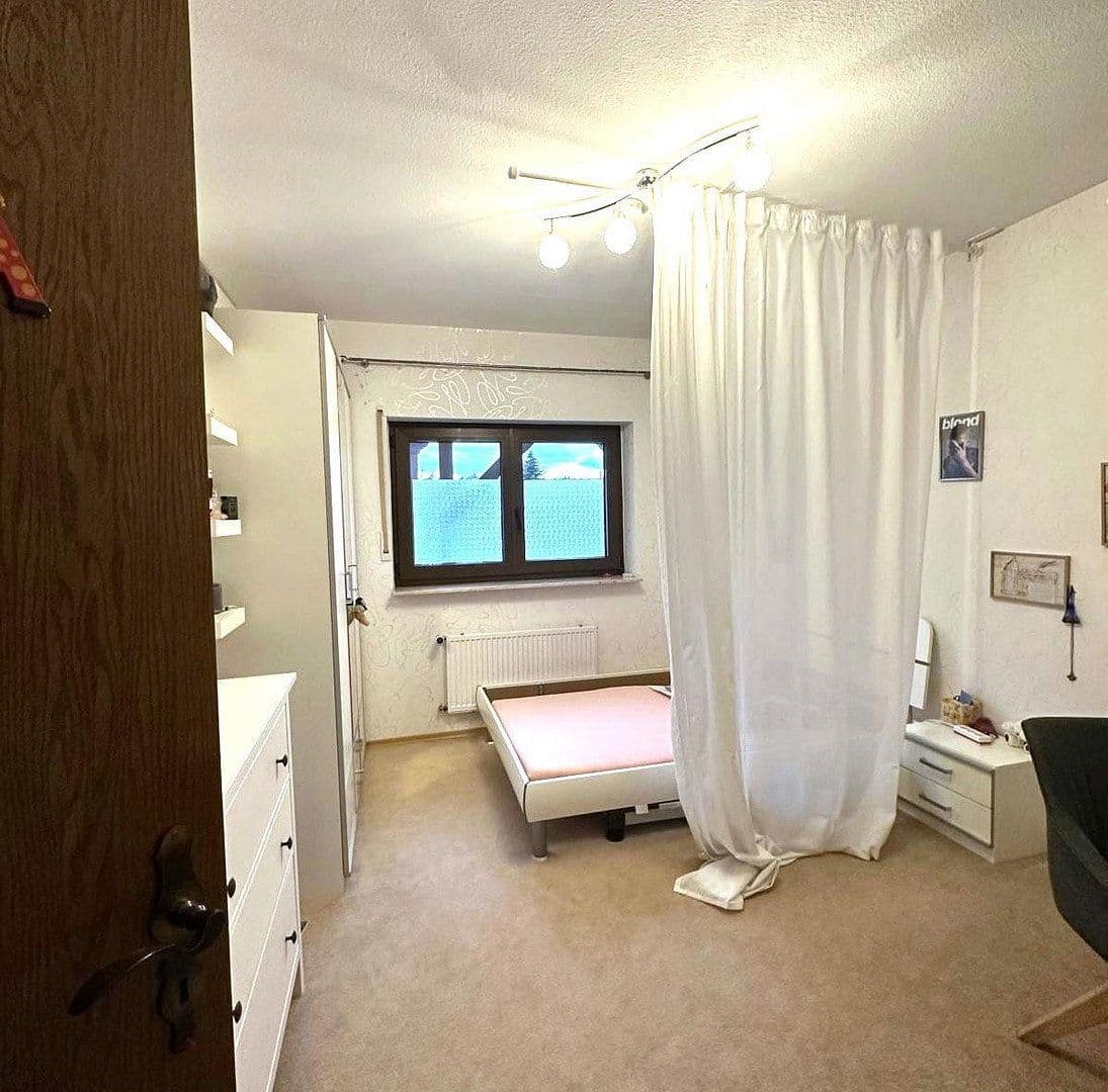 Predaj domu 186 m², pozemek 473 m², Germersheim, Porýnie-Falcko Predaj domu 186 m², pozemek 473 m², Germersheim, Porýnie-Falcko