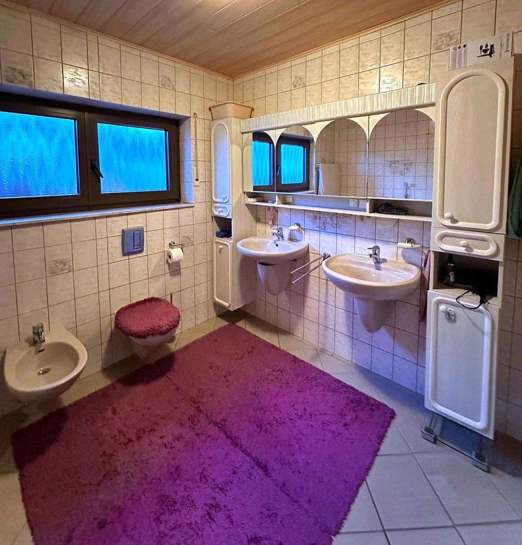 Predaj domu 186 m², pozemek 473 m², Germersheim, Porýnie-Falcko Predaj domu 186 m², pozemek 473 m², Germersheim, Porýnie-Falcko