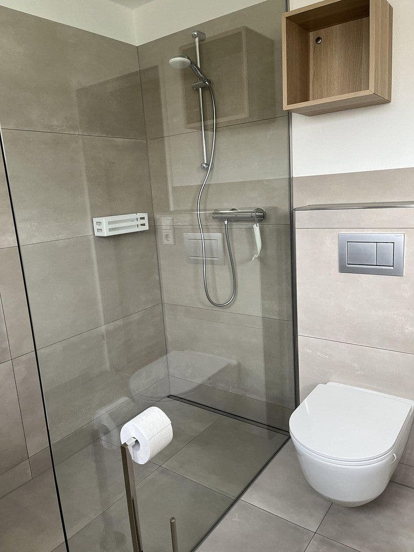 Prenájom bytu 3-izbový 86 m², Möhrendorf, Bavorsko Prenájom bytu 3-izbový 86 m², Möhrendorf, Bavorsko