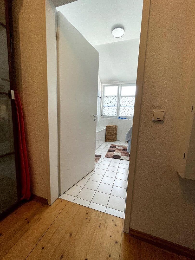 Predaj bytu 3-izbový 119 m², Berlin, Berlín Predaj bytu 3-izbový 119 m², Berlin, Berlín