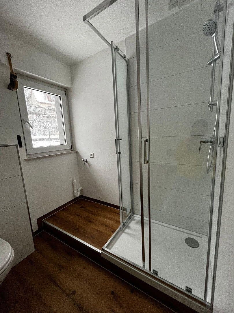 Prenájom bytu 2-izbový 47 m², Albstadt, Bádensko-Wurttembersko Prenájom bytu 2-izbový 47 m², Albstadt, Bádensko-Wurttembersko