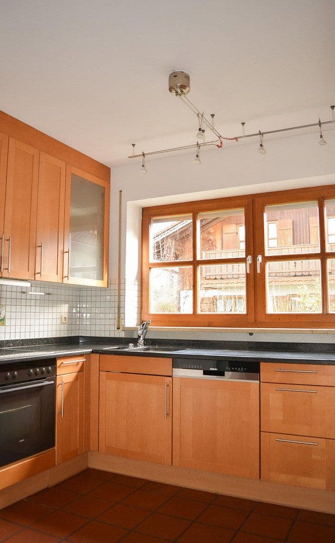 Predaj domu 180 m², pozemek 362 m², Königsdorf, Bavorsko Predaj domu 180 m², pozemek 362 m², Königsdorf, Bavorsko