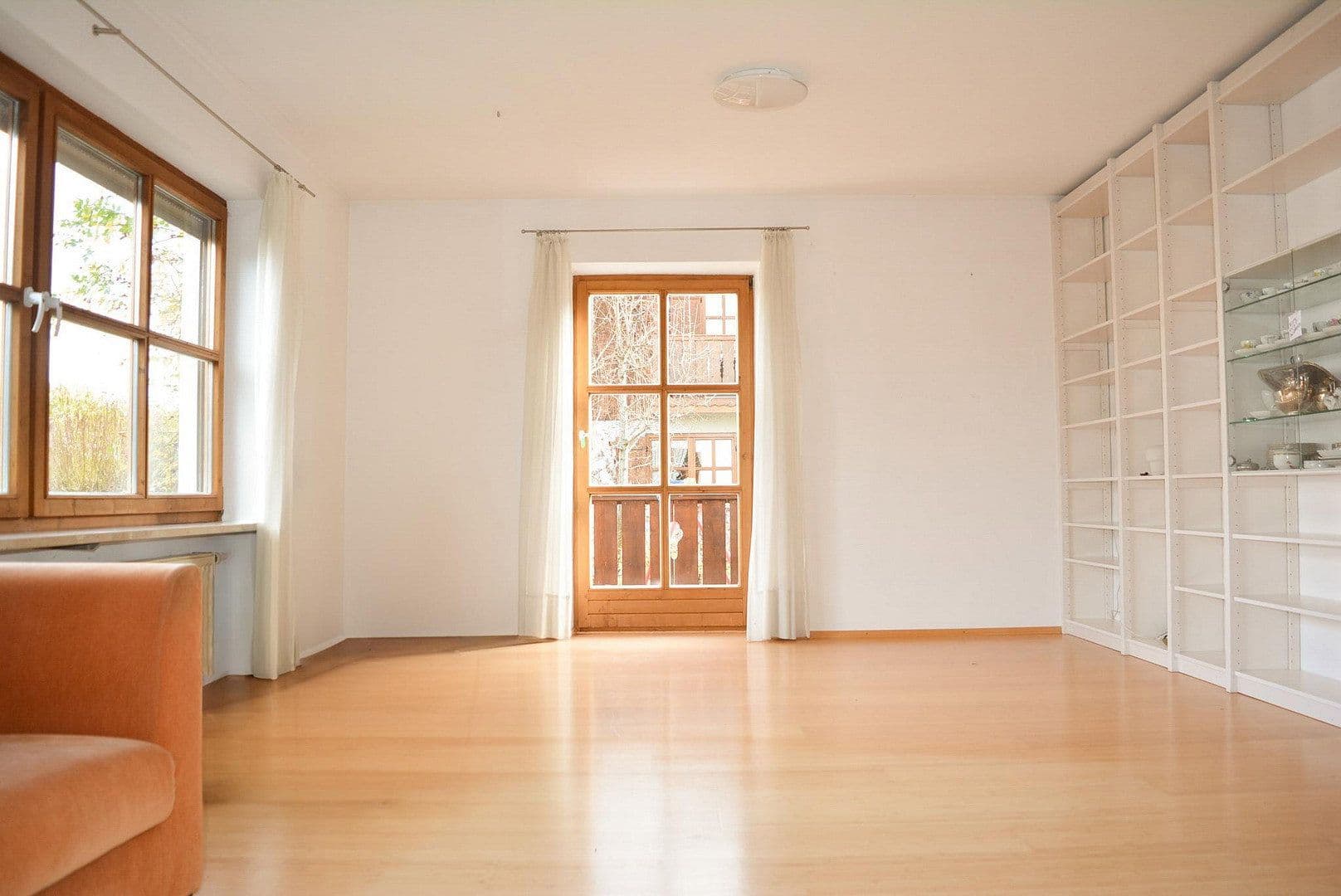 Predaj domu 180 m², pozemek 362 m², Königsdorf, Bavorsko Predaj domu 180 m², pozemek 362 m², Königsdorf, Bavorsko