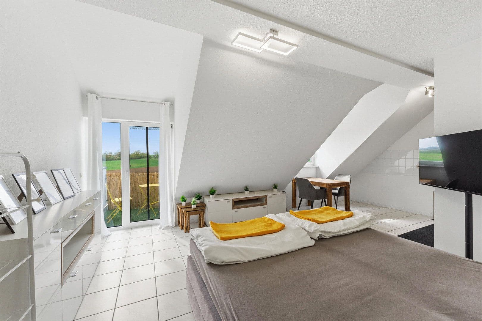 Prenájom bytu 1-izbový 35 m², Bachwiesenstraße 17, Bad Vilbel, Hesensko Prenájom bytu 1-izbový 35 m², Bachwiesenstraße 17, Bad Vilbel, Hesensko