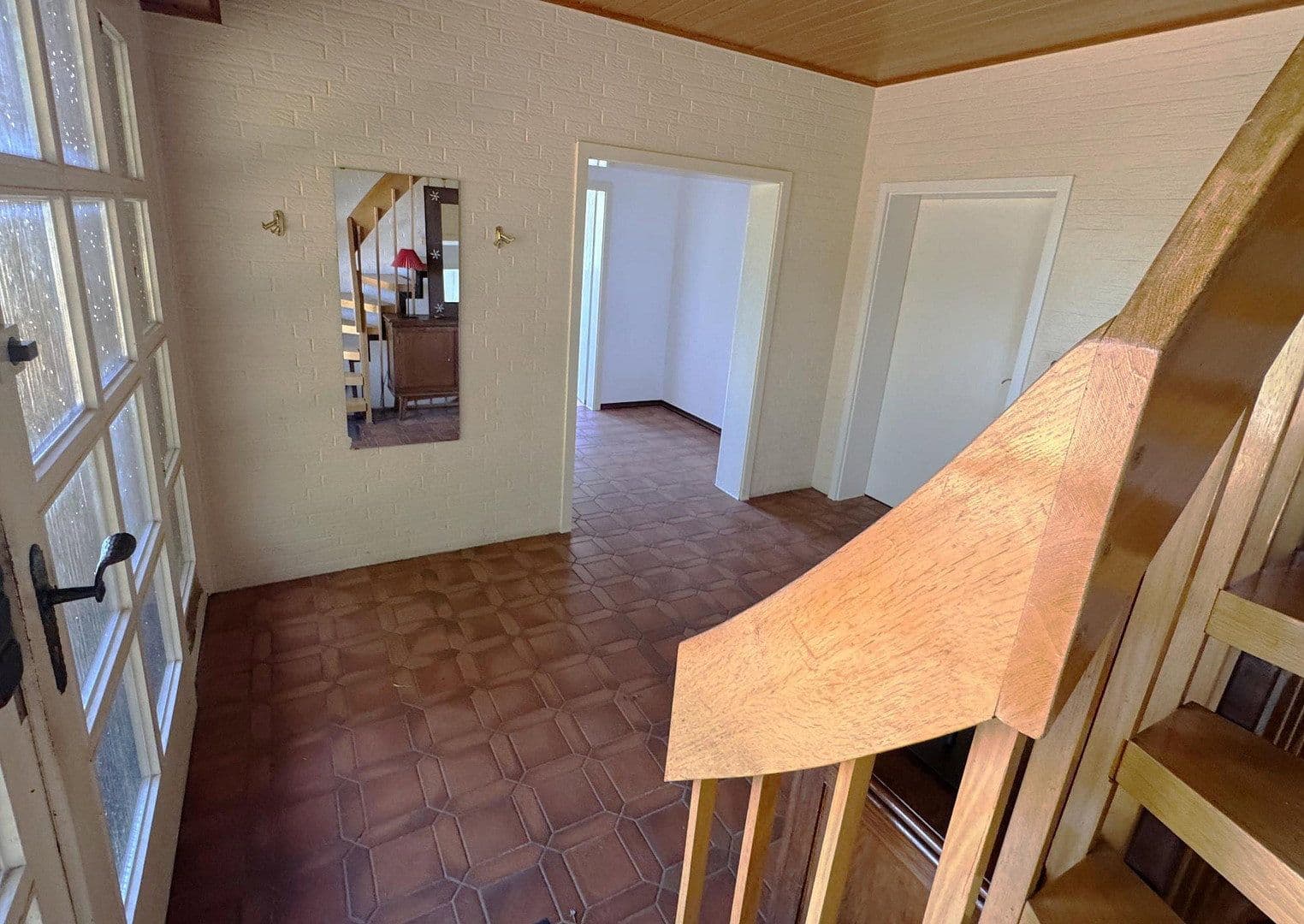 Predaj domu 293 m², pozemek 1.300 m², Schützenstraße 25, Visselhövede, Dolné Sasko Predaj domu 293 m², pozemek 1.300 m², Schützenstraße 25, Visselhövede, Dolné Sasko