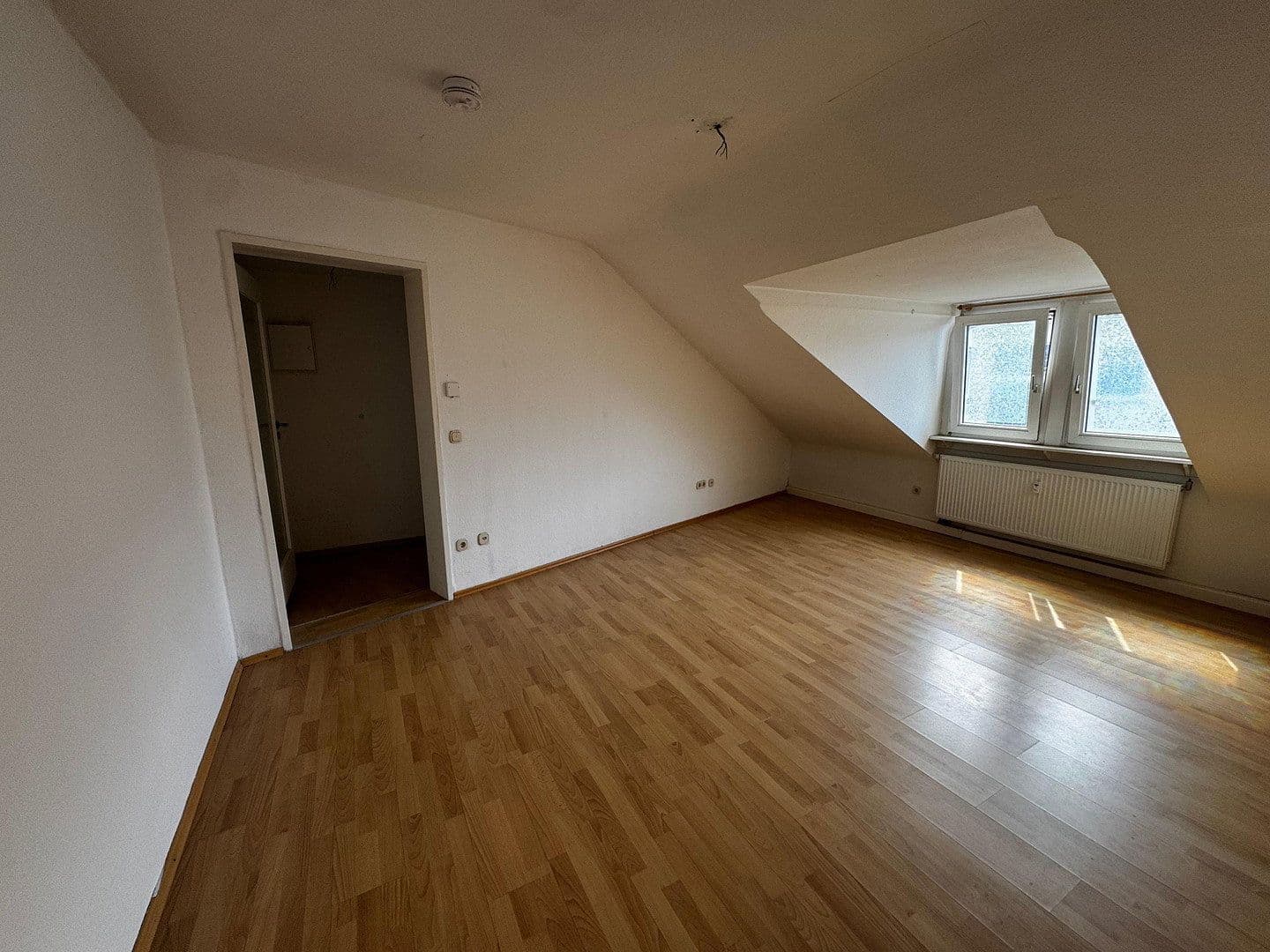 Prenájom bytu 2-izbový 49 m², Kirchstraße 21, Darmstadt, Hesensko Prenájom bytu 2-izbový 49 m², Kirchstraße 21, Darmstadt, Hesensko