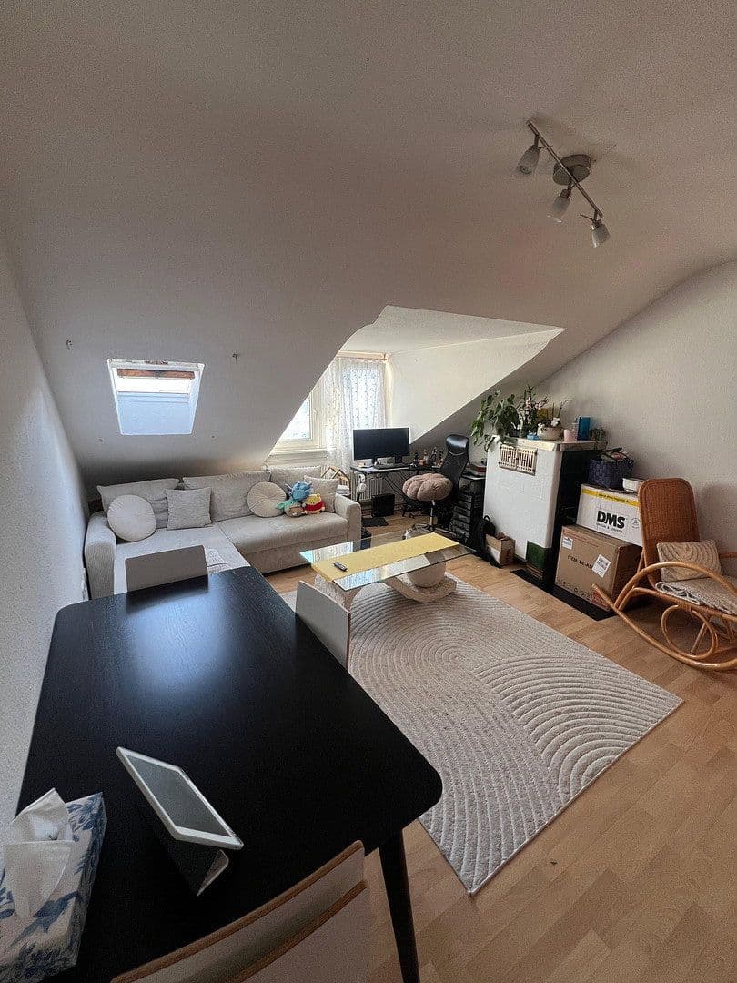 Prenájom bytu 2-izbový 49 m², Kirchstraße 21, Darmstadt, Hesensko Prenájom bytu 2-izbový 49 m², Kirchstraße 21, Darmstadt, Hesensko