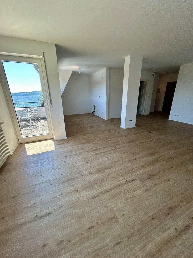 Prenájom bytu 2-izbový 63 m², Strandweg 39, Überlingen, Bádensko-Wurttembersko Prenájom bytu 2-izbový 63 m², Strandweg 39, Überlingen, Bádensko-Wurttembersko