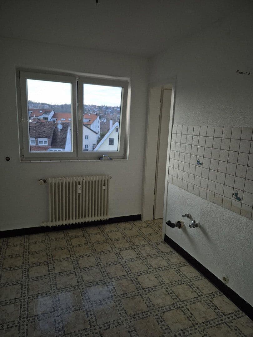 Prenájom bytu 3-izbový 85 m², Stuifenstrasse 1, Heidenheim an der Brenz, Bádensko-Wurttembersko Prenájom bytu 3-izbový 85 m², Stuifenstrasse 1, Heidenheim an der Brenz, Bádensko-Wurttembersko
